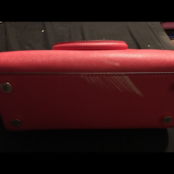 ** SOLD** Melon Colored Michael Kors purse - Picture 4 of 4